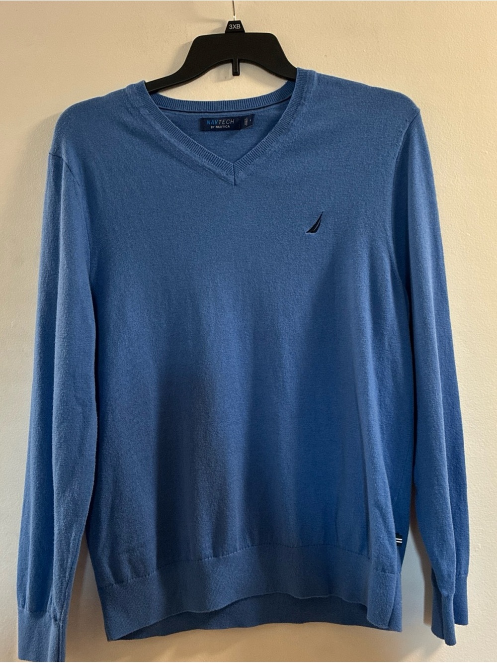 Navtech Nautica Men's V-Neck Preppy Casual Sweater in Sky Blue